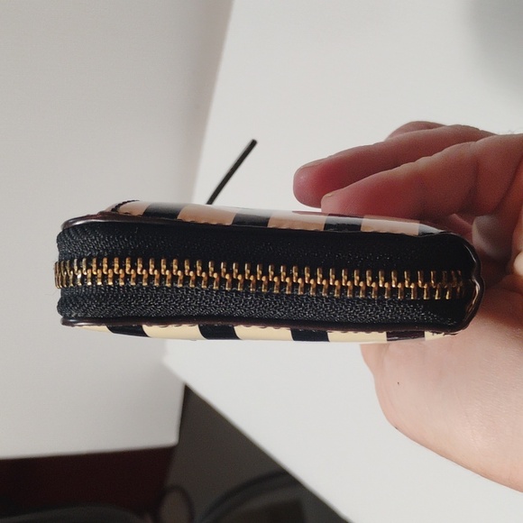 kate spade Cream and Black Striped Patent Wallet - Picture 9 of 10
